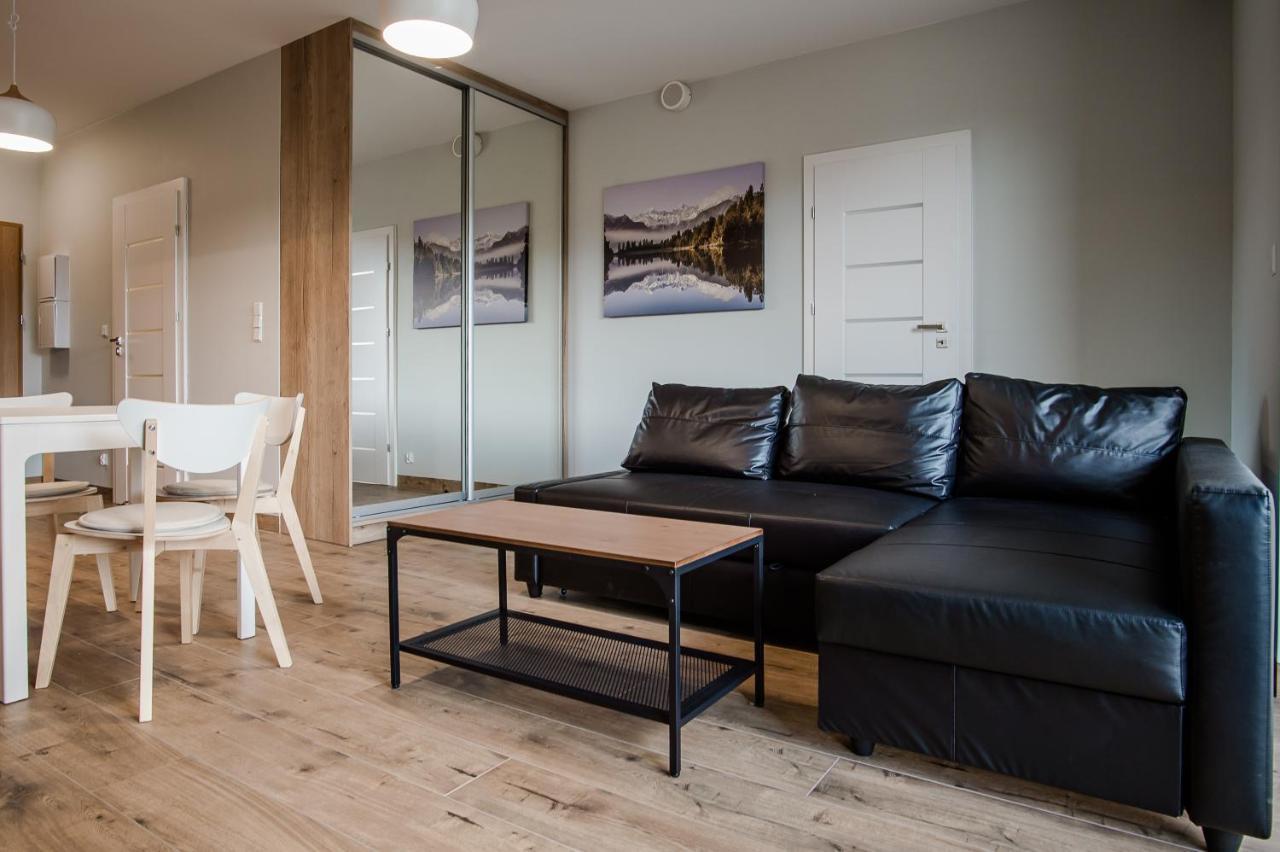 Shipyard Gdansk Apartment - Free Private Parking Exterior photo
