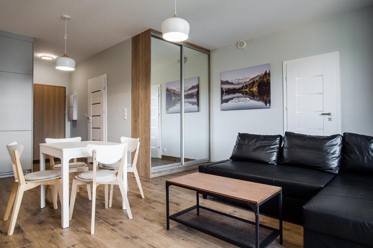 Shipyard Gdansk Apartment - Free Private Parking Exterior photo